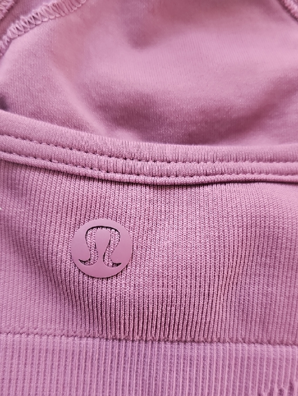 lululemon athletica Mauve Pink V-Neck Seamless Bralette - Picture 4 of 4